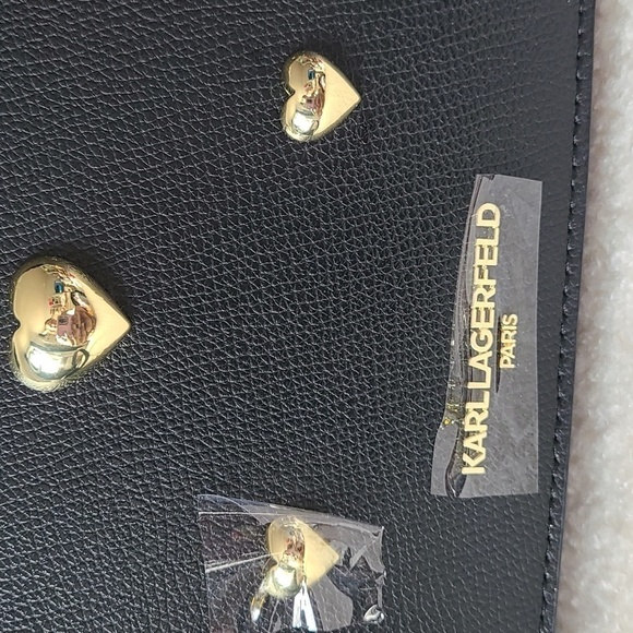 NWT Karl Lagerfeld Paris Maybelle Black Gold Heart Crossbody - Picture 2 of 8